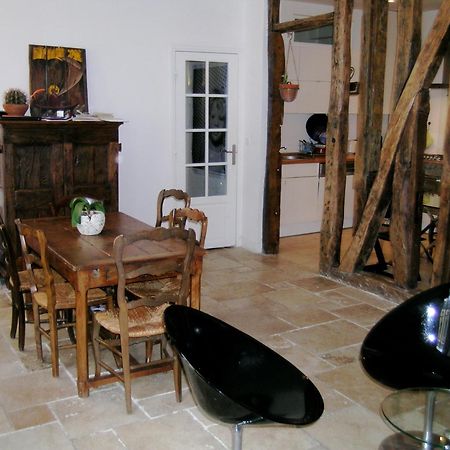 Le Marais 3 Bedrooms Apt Paris Exterior photo